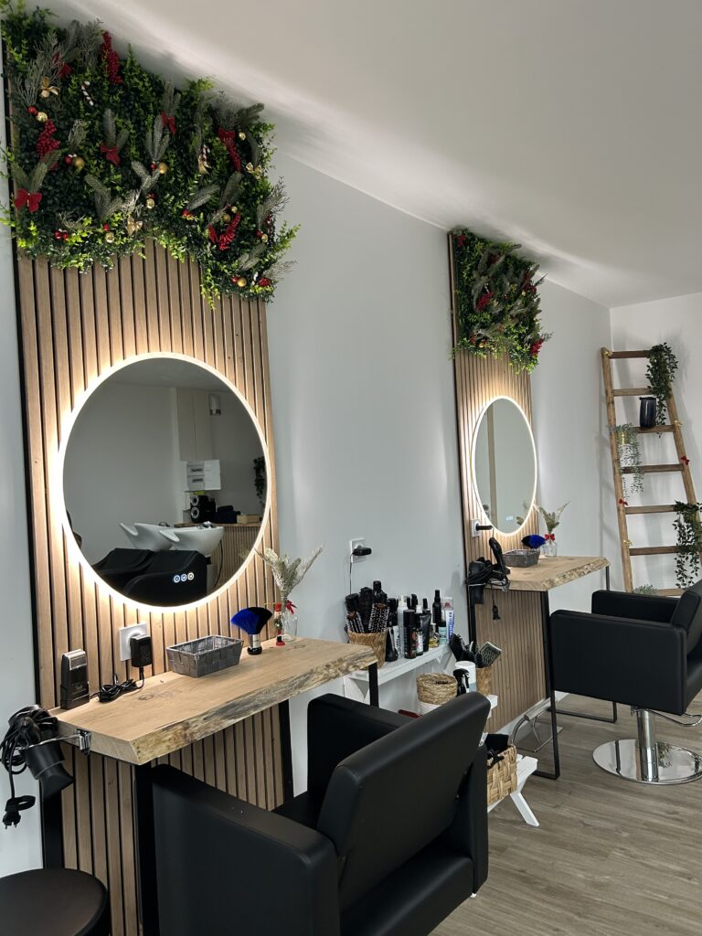 décoration d'un salon de coiffure, à tal ar groas dans le finistère avec camille happy event