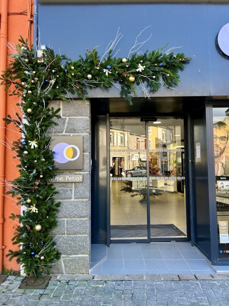 Façade exterieur optic 2000 à crozon, décoré par Camille Happy Event