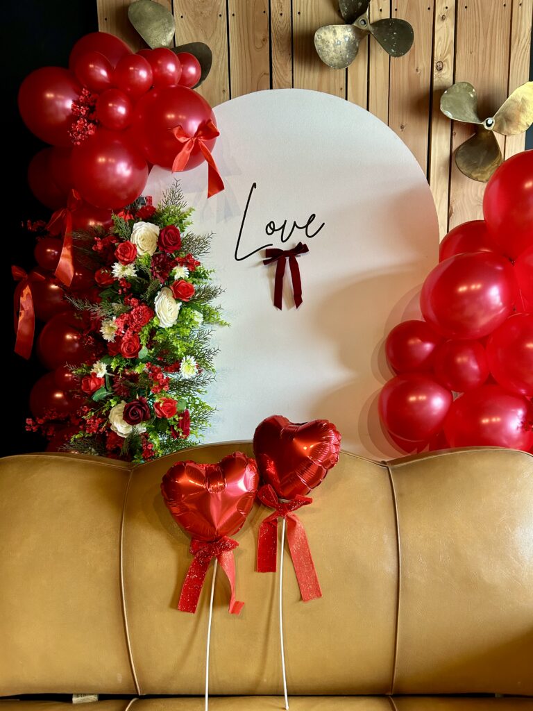 fond de décor pour une mini séance photo pour la Saint Valentin avec camille happy event